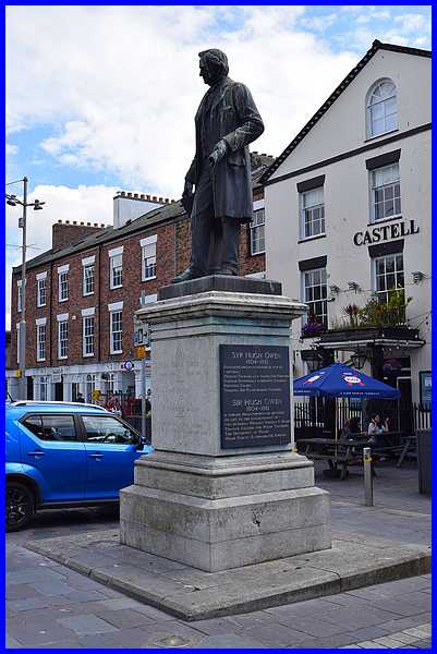 Sir Hugh Owen Statue